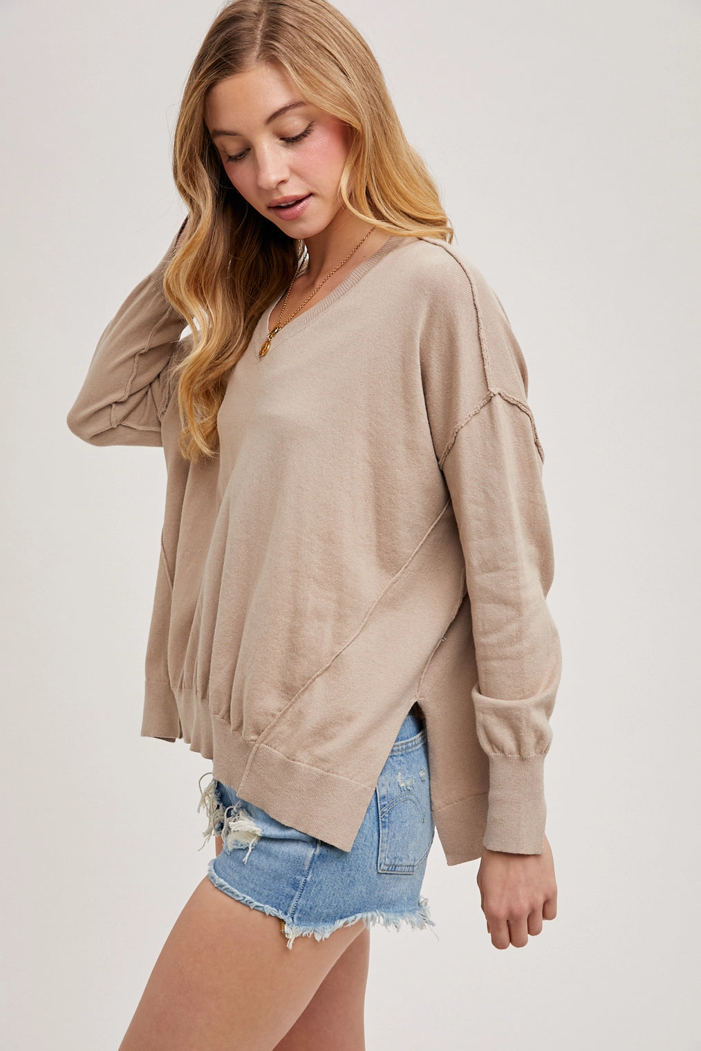 Loose Fit V-Neck Knit Pullover with Side Slit